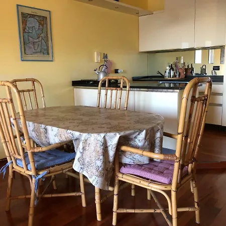 Liguria Holidays - Appartamento Con Terrazza E Vista Mare דירה