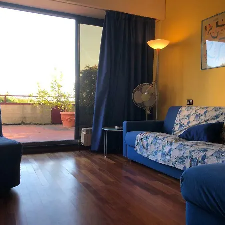דירה Liguria Holidays - Appartamento Con Terrazza E Vista Mare קמוגלי